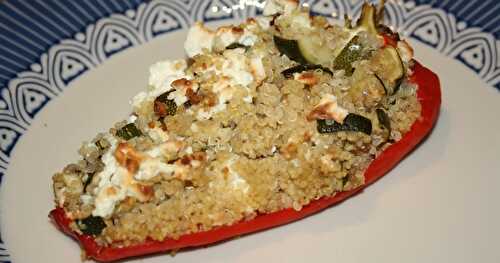 Poivrons farcis au quinoa et à la courgette