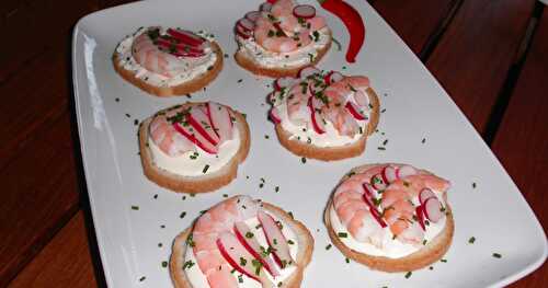 Toast crevettes-radis