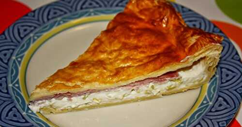 Tourte au jambon et aux poireaux