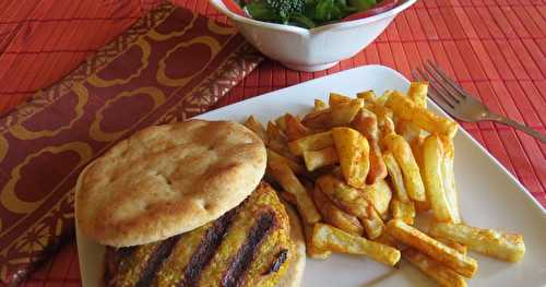 Burgers de poulet haché à l’indienne 