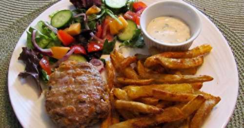 Burgers de veau épicés et frites santé au four