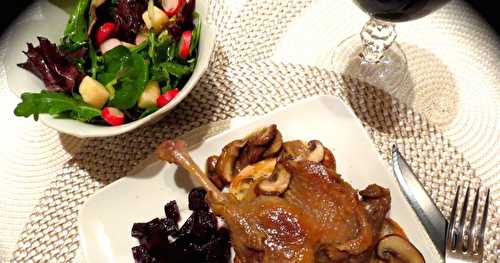 Cuisses de canard confites, sauce aux champignons minute + 