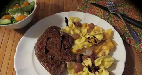 Foie de veau poêlé, sauce aux raisins 