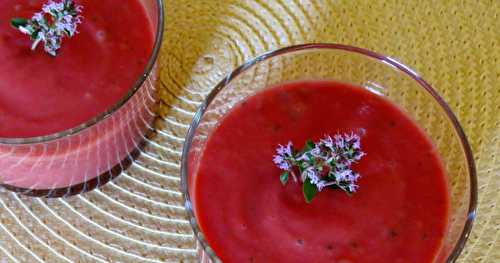 Gaspacho exquis, fraises et coco + 