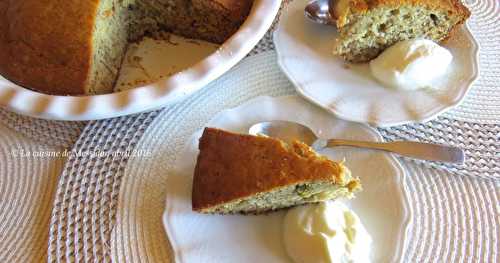 Gâteau aux bananes et à la crème sure 