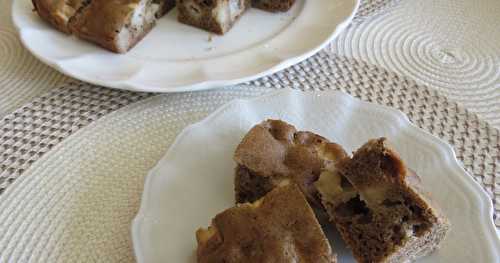 Gâteau épicé aux pommes et au sarrasin