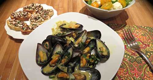 Moules à l’indienne, sauce cari-coco +