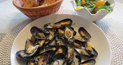 Moules à la crème aux infusions d'ail et d’échalotes +