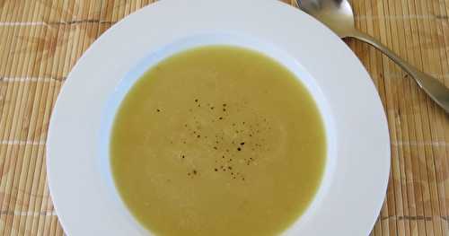  Potage au panais et aux oignons caramélisés