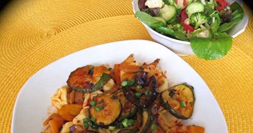 Tortellinis, sauce aux légumes grillés 