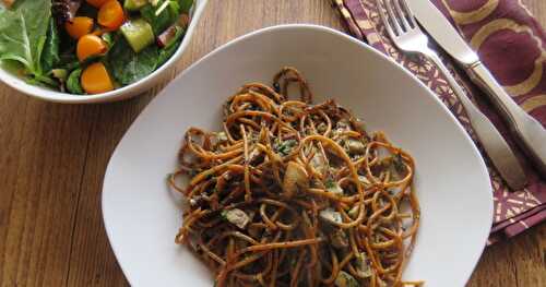Spaghetti au pesto d’anchois et aux champignons + 