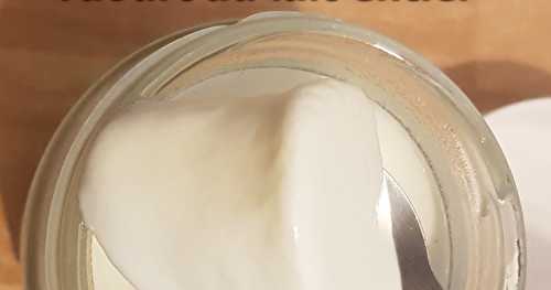 Yaourt au lait entier à la yaourtière
