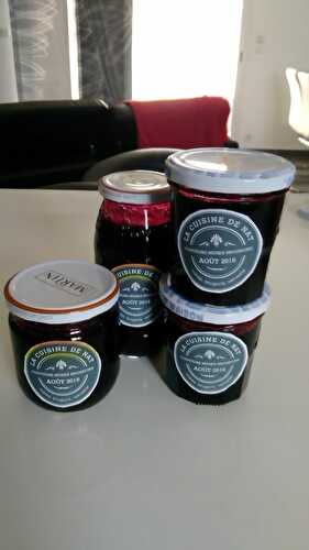 Confiture de mûres, brugnons, verveine