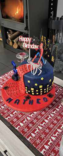 Cake design spiderman