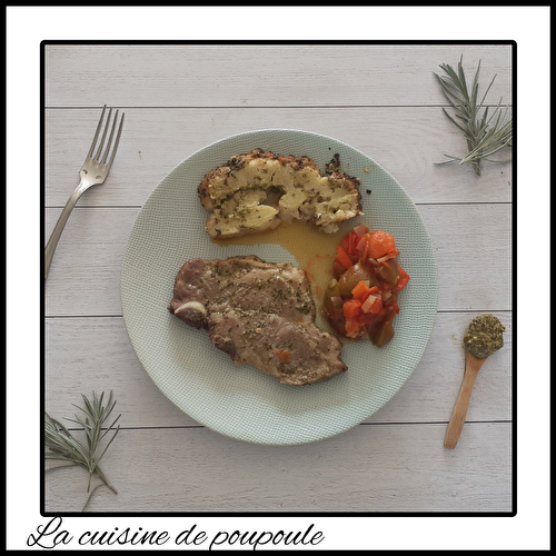 Chou fleur entier au pesto et côte de porc tomates de Claudine