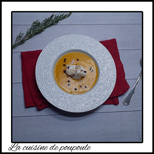 Iles flottante en version salé (velouté de butternut)