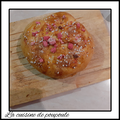 Gâteaux Labully , brioche au Praline rose