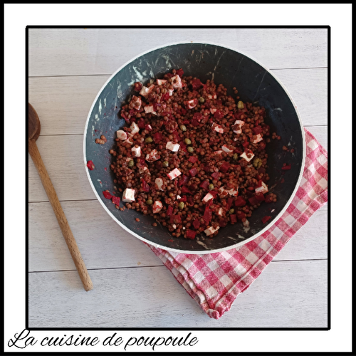 Salade lentilles, betteraves, feta et câpres￼