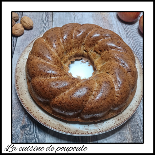 Gâteau aux pommes, noix & cannelle