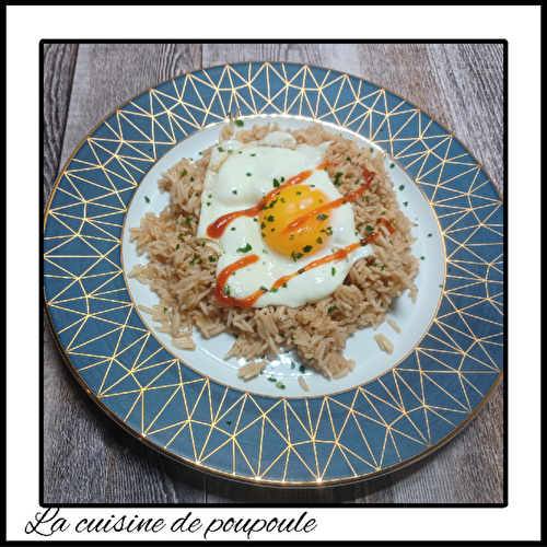 Riz sauté & sauce pimentée