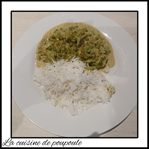 Curry vert aux brocolis, petits pois et matcha (vegan, sans gluten)