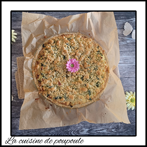 Tarte crumble aux courgettes, à la feta et au thym