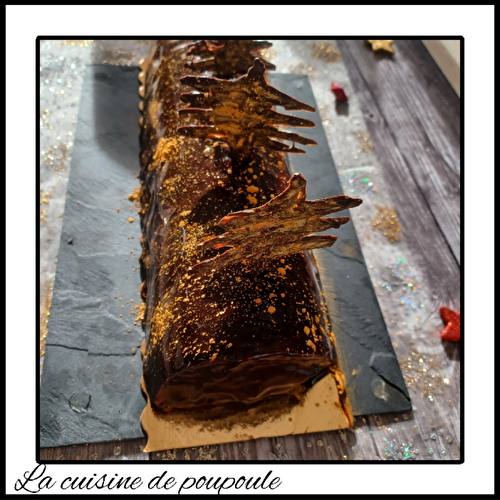 Bûche au chocolat et son insert aux poires