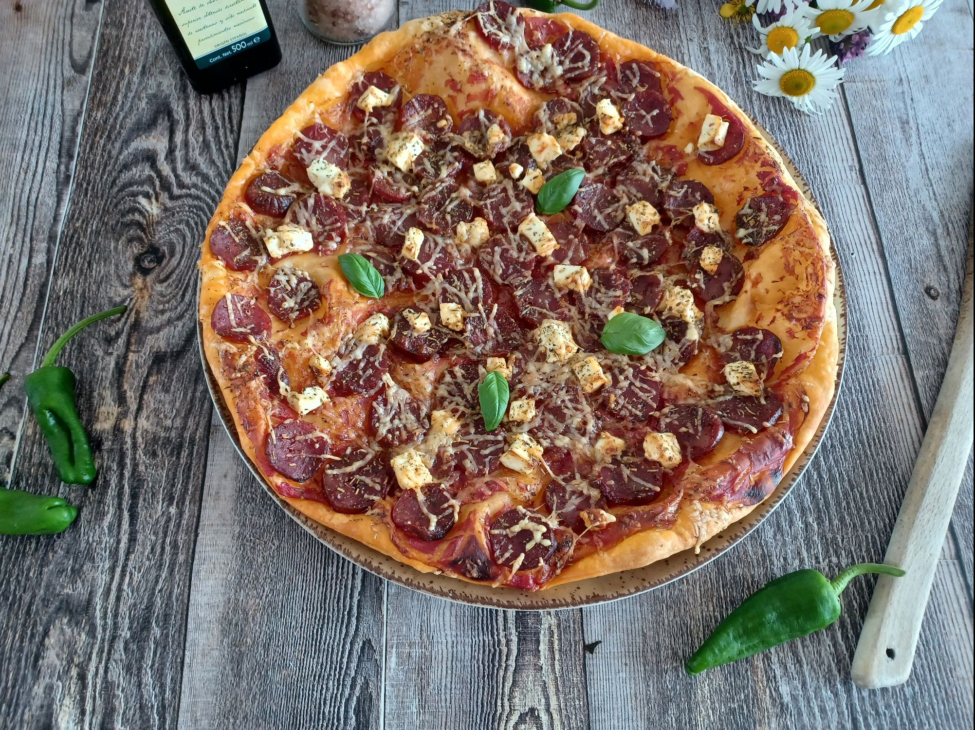 Tarte fine chorizo feta