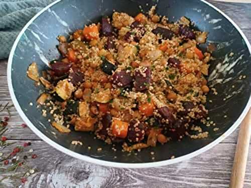 Salade de quinoa et légumes rôtis
