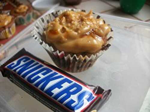 CUPCAKES ARACHIDE VERSION SNICKERS