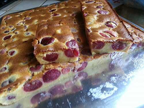 IL VOUS RESTE DES CERISES ?? FAITES UN CLAFOUTIS