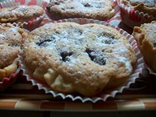 MINI TARTELETTES AMANDINES AUX FRUITS ROUGES