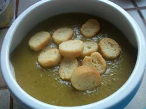 SOUPE SAVEUR AUX LEGUMES ET CURCUMA