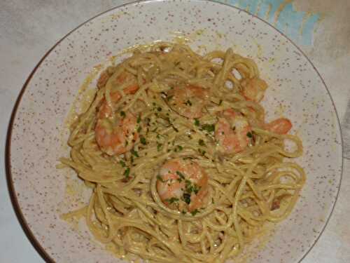 Spaghettis aux crevettes curry et lait de coco - La cuisine de Silena