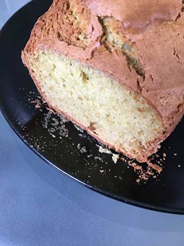 Pain à l’avocat (avocado bread)