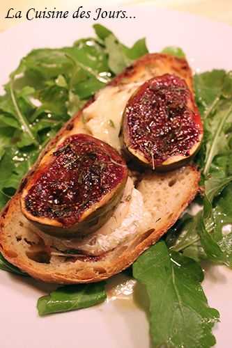 Tartine de Figue Confite au Miel et Sarriette sur Chèvre Chaud et Son Lit de Roquette