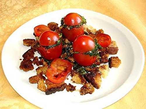 Tomates Farcies aux Pissenlits sur Lit de Croutons
