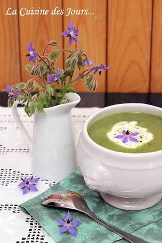 Velouté de Courge et de Bourrache au Fromage de Chèvre