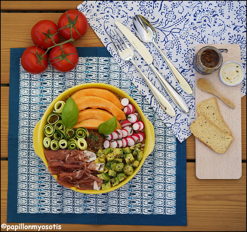 BUDDHA BOWL AU JAMBON DE PARME, MELON ET FARRO AU CITRON CONFIT [#SALADE #BUDDHABOWL #JAMBONDEPARME #SABAROT]