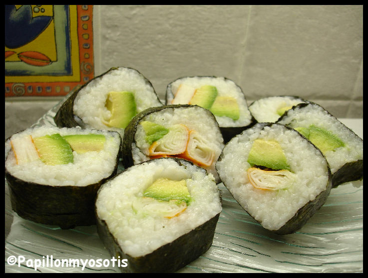 CALIFORNIA ROLL SURIMI-AVOCAT