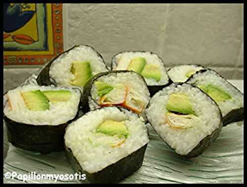 CALIFORNIA ROLL SURIMI-AVOCAT