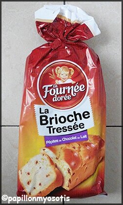 LA FOURNÉE DORÉE : BRIOCHE TRESSÉE AUX PÉPITES DE CHOCOLAT AU LAIT [#FOOD #PETITDEJEUNER]