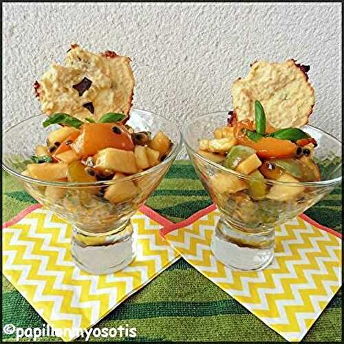 SALADE DE FRUITS (ABRICOT, REINE-CLAUDE, POMME, FRUIT DE LA PASSION) ET SA TUILE [#FRUITS #SUMMER]