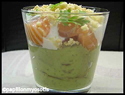 VERRINES TARTARE DE SAUMON ET PUREE D'AVOCAT