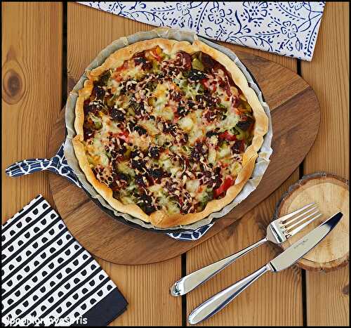 PIZZA AUX POIVRONS ET CHORIZO [#RECETTEDUJOUR #PIZZA #FAITMAISON #CUISINER #RECETTE]