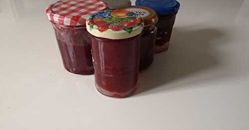 Confiture de cerises à la vanille