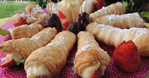 Cornets garnis crème et fraises