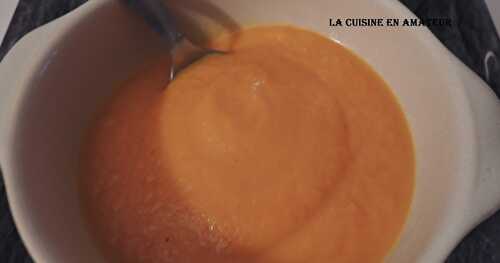 Crème de carottes au lait de coco