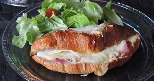 Croissant garni