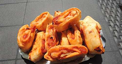 Feuilletés tomate bacon